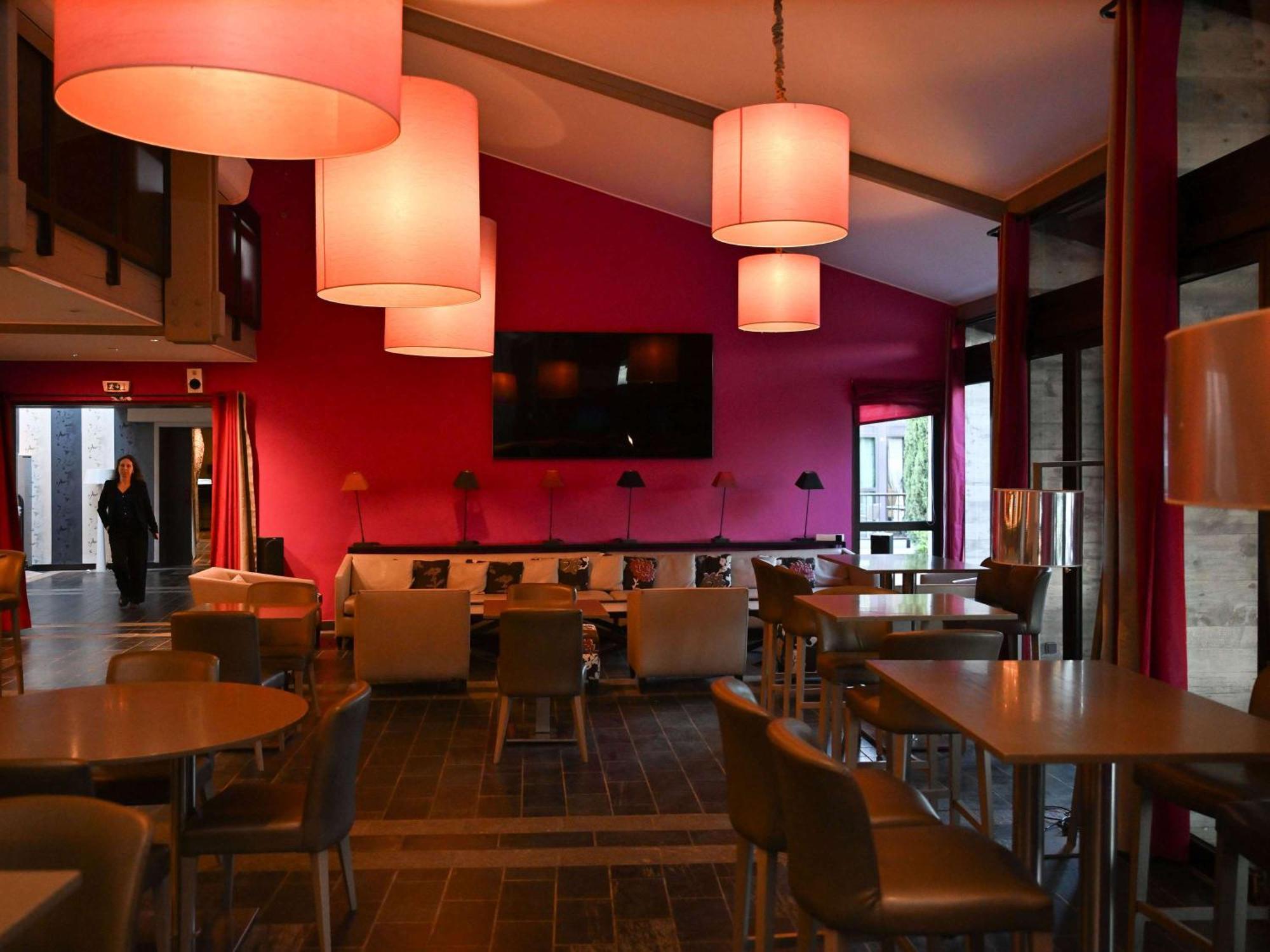 Mercure Brignoles Golf De Barbaroux & Spa Exterior photo