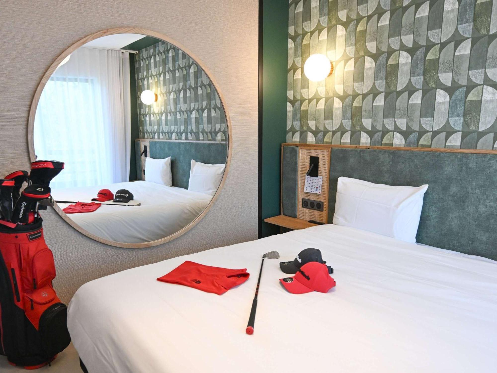 Mercure Brignoles Golf De Barbaroux & Spa Exterior photo
