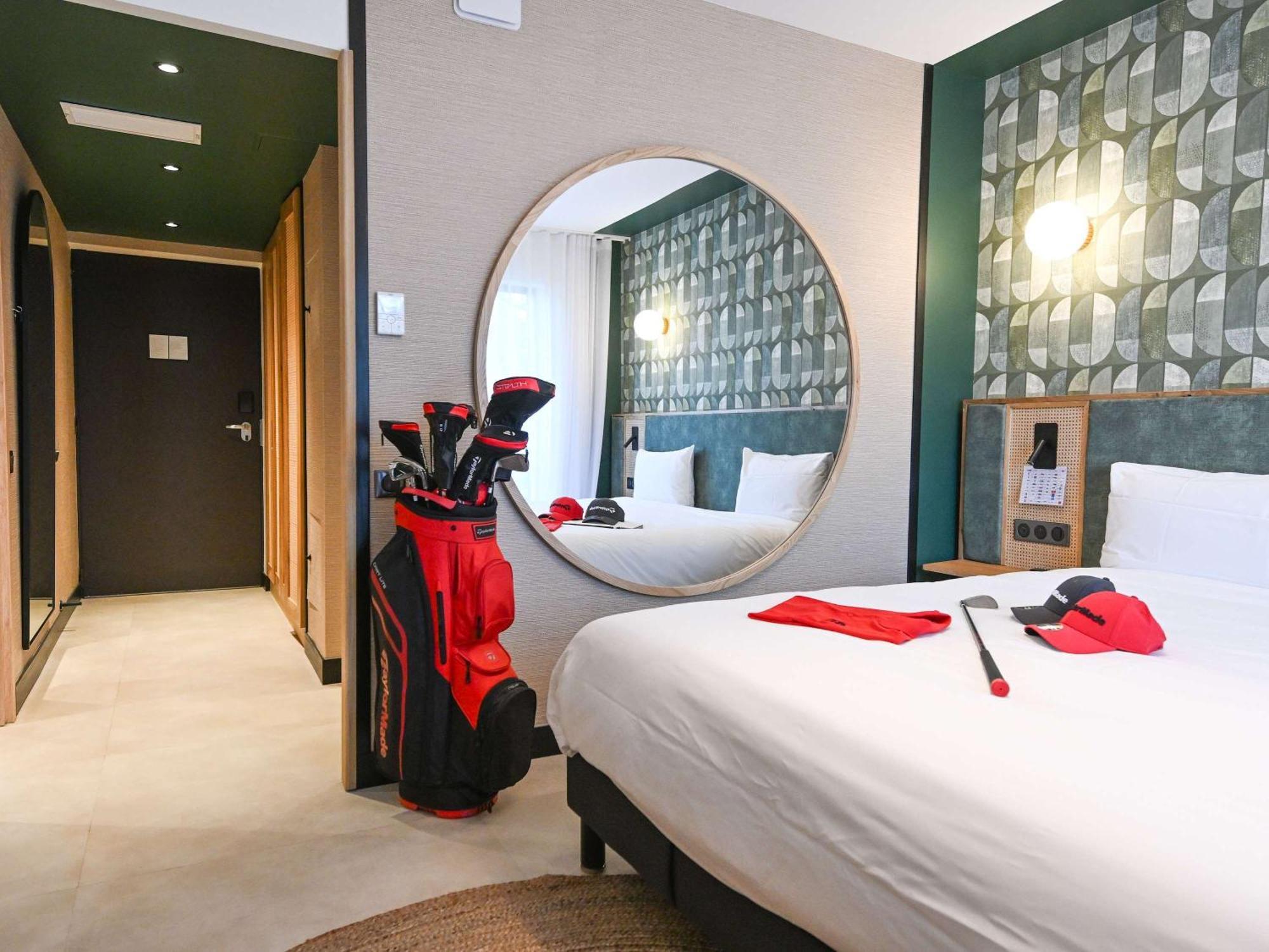 Mercure Brignoles Golf De Barbaroux & Spa Exterior photo