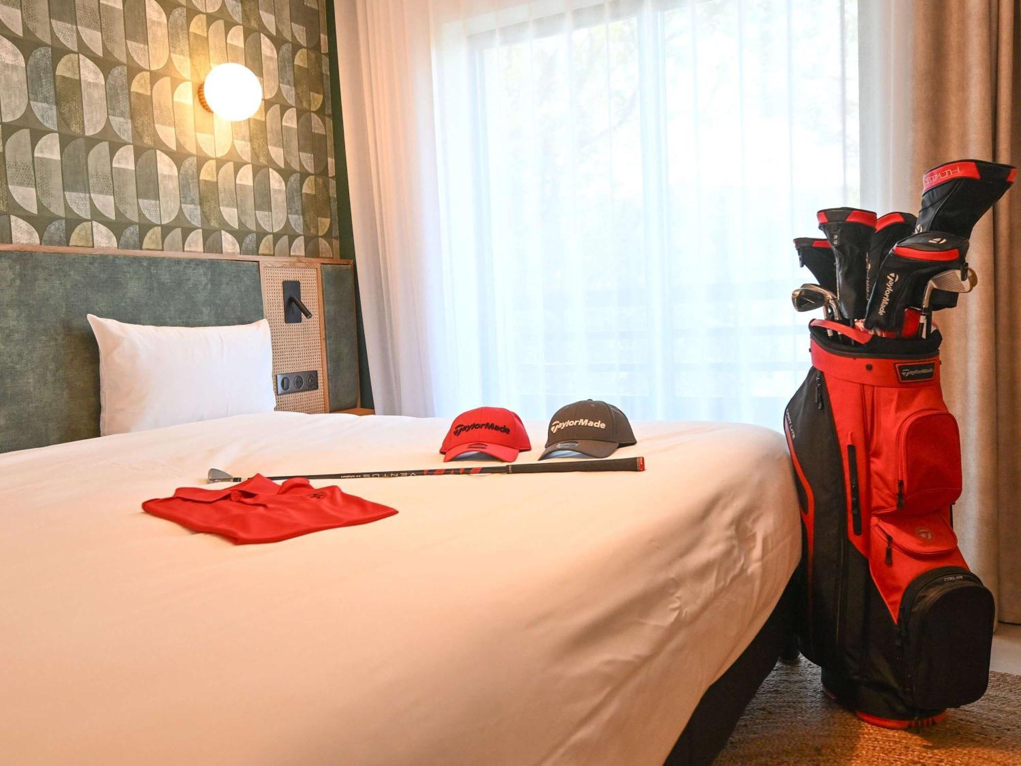 Mercure Brignoles Golf De Barbaroux & Spa Exterior photo